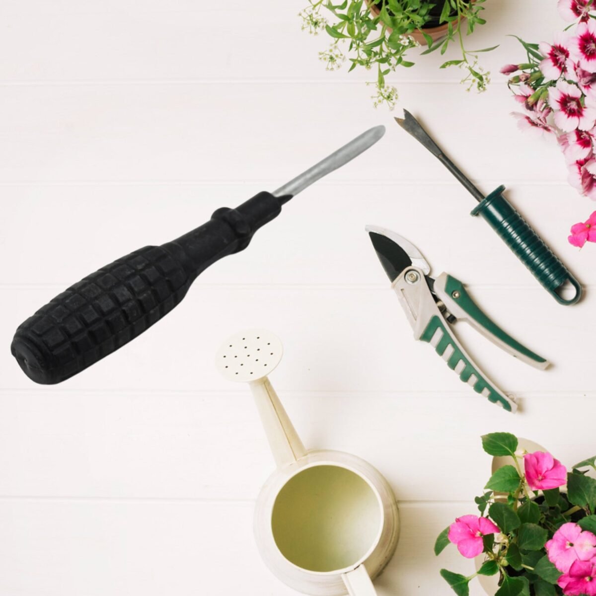 Small Cross-Head Screwdriver for Appliances - Image 4