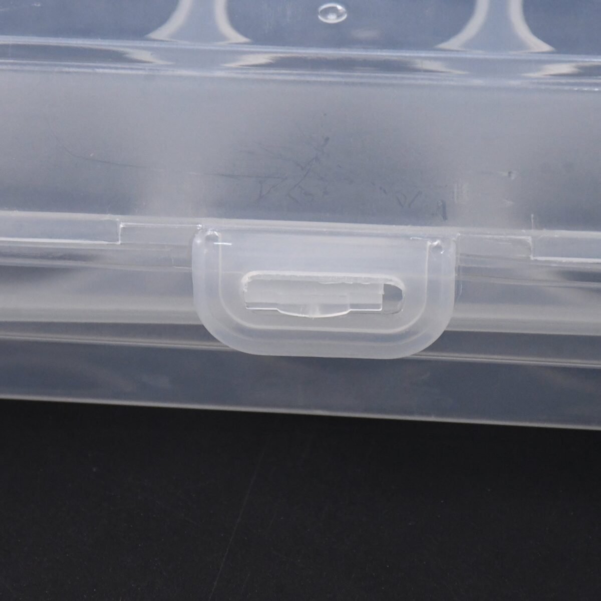 Plastic Egg Storage Container Holder for Refrigerator Egg Tray Holds 15 Eggs (1 Pc) - Image 4