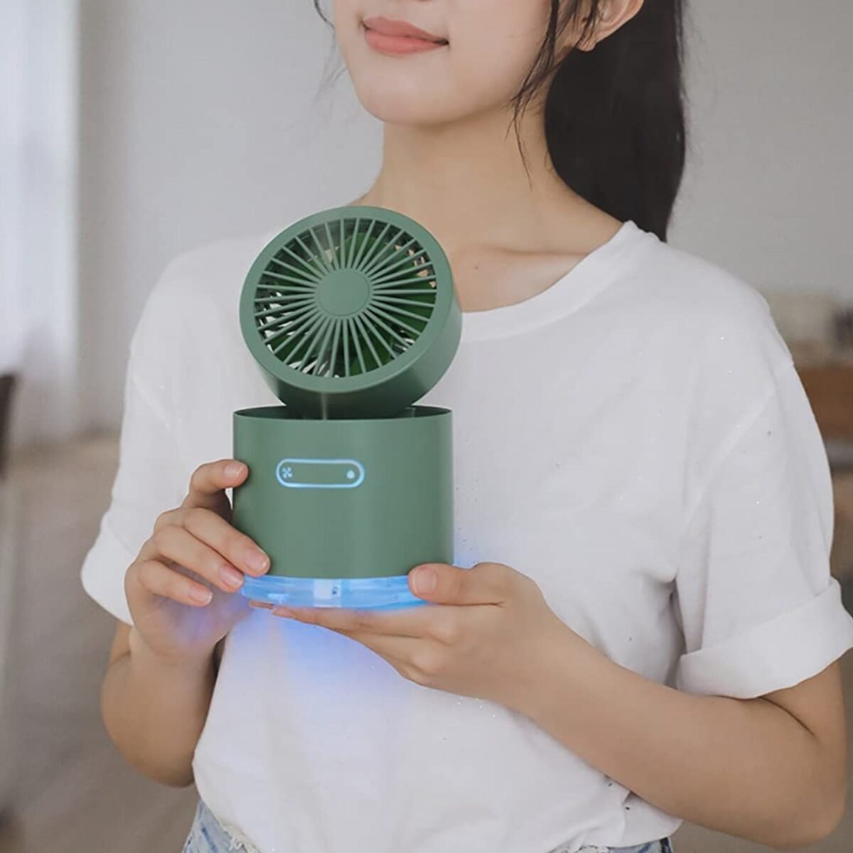Mini Desktop Cooling Fan with Humidifier Spray - Image 7