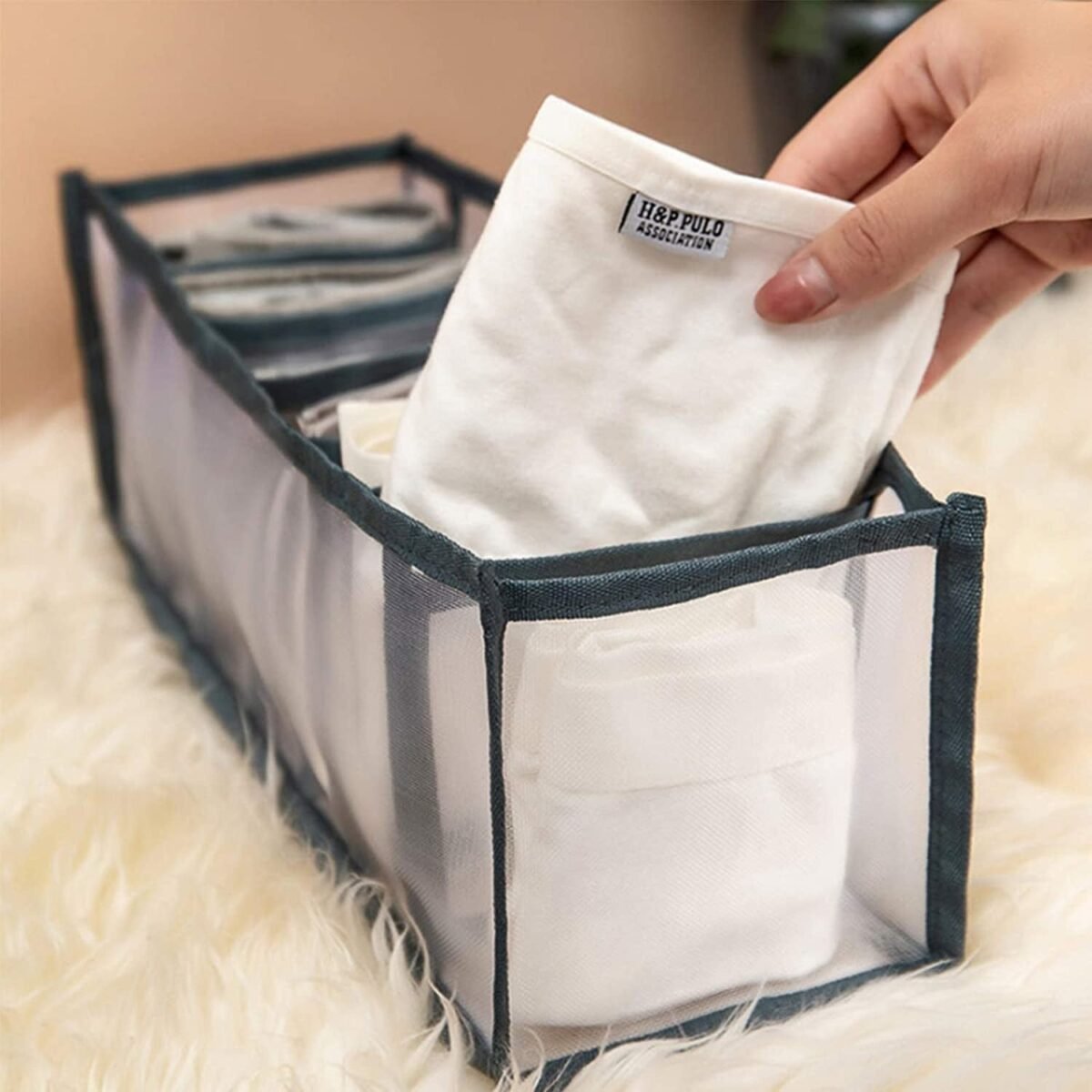 7 Grid Clothes Organizer for Wardrobe Storage - Image 1