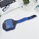 Sports Wrist Bag – Running Armband Phone Holder (1 Pc) - Image 4