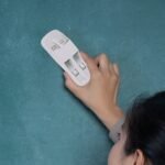 Magnetic Duster With Marker Holder (1 Pc) - Image 4