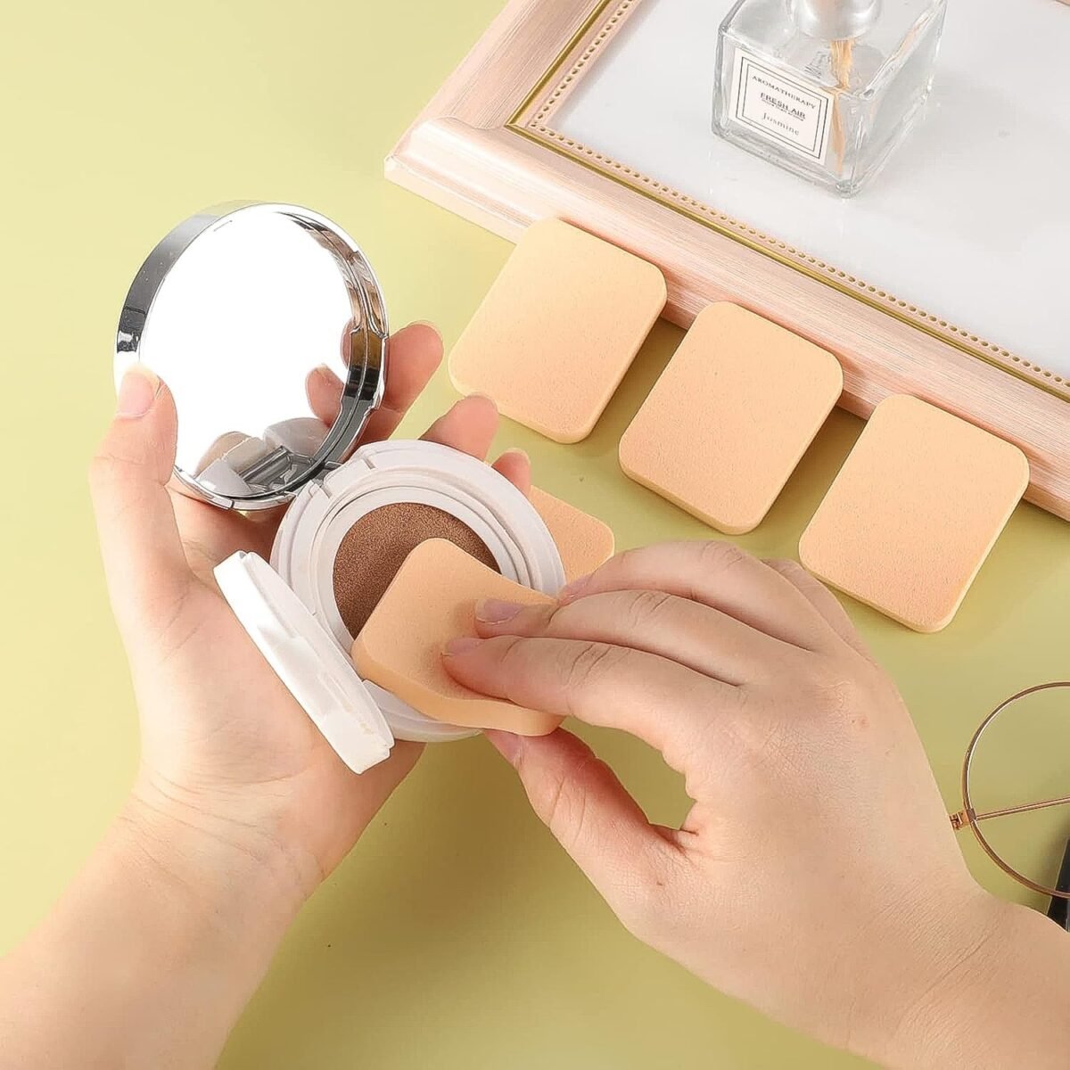 Makeup Sponges Set, Perfect for Liquid, Cream, and Powder (6 Pcs Set) - Image 5