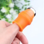 Thumb Knife 4 Finger Cutter Kitchen Knife Set (Set of 1) - Image 4