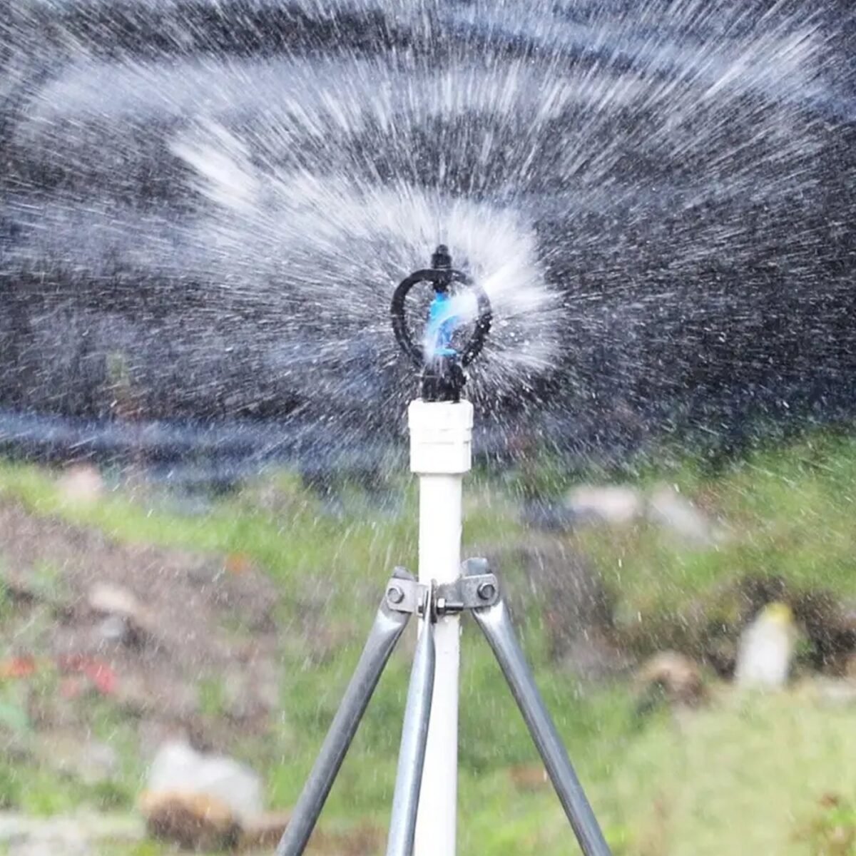 Rotating Irrigation Sprinkler Plastic Spray Nozzle, Butterflies Rain Shaped (1 Pc) - Image 4