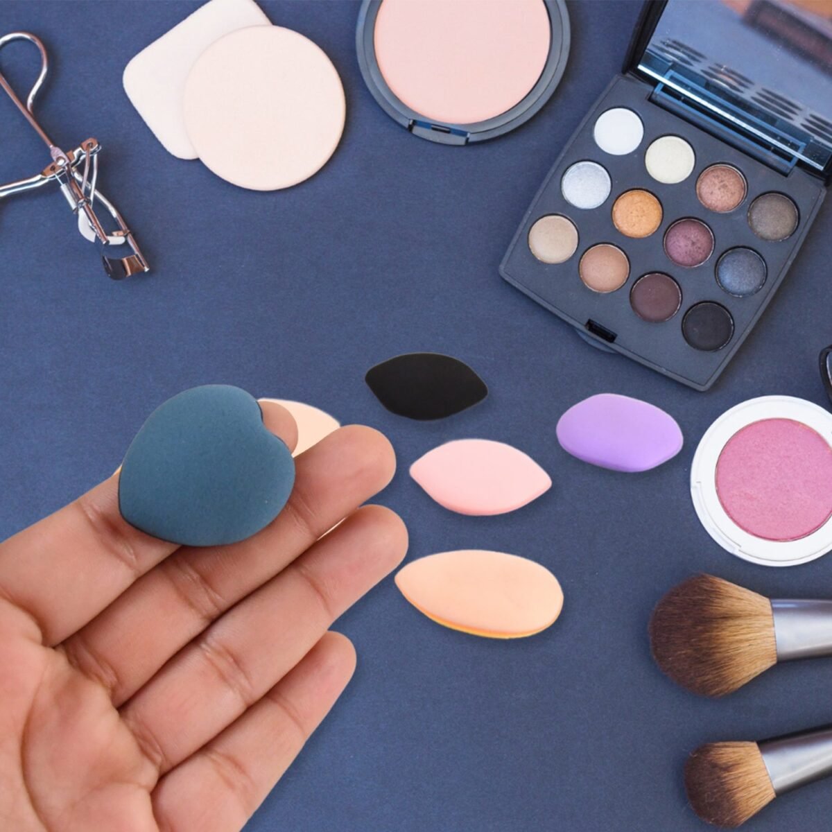 Mini Finger Makeup Powder Puff (Multicolour, 8 Pcs Set) - Image 4