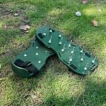 Lawn Aerator Sandals, Garden Grass Aerator Spiked Sandals Green Studded Shoes for Yard Patio Garden Excavation - Image 3