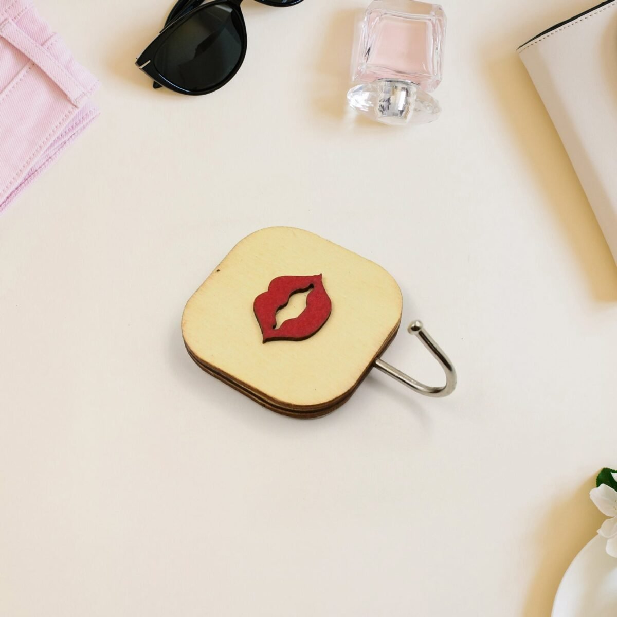 Wooden Cartoon Hook Wall Hanging Hooks Wall Storage Hook Wall Mounted Hat Hooks Wall Coat Hooks Hanger Backpack Hook Clothes Hook Office Towel Hook Clothing Iron (1 pc) - Image 3