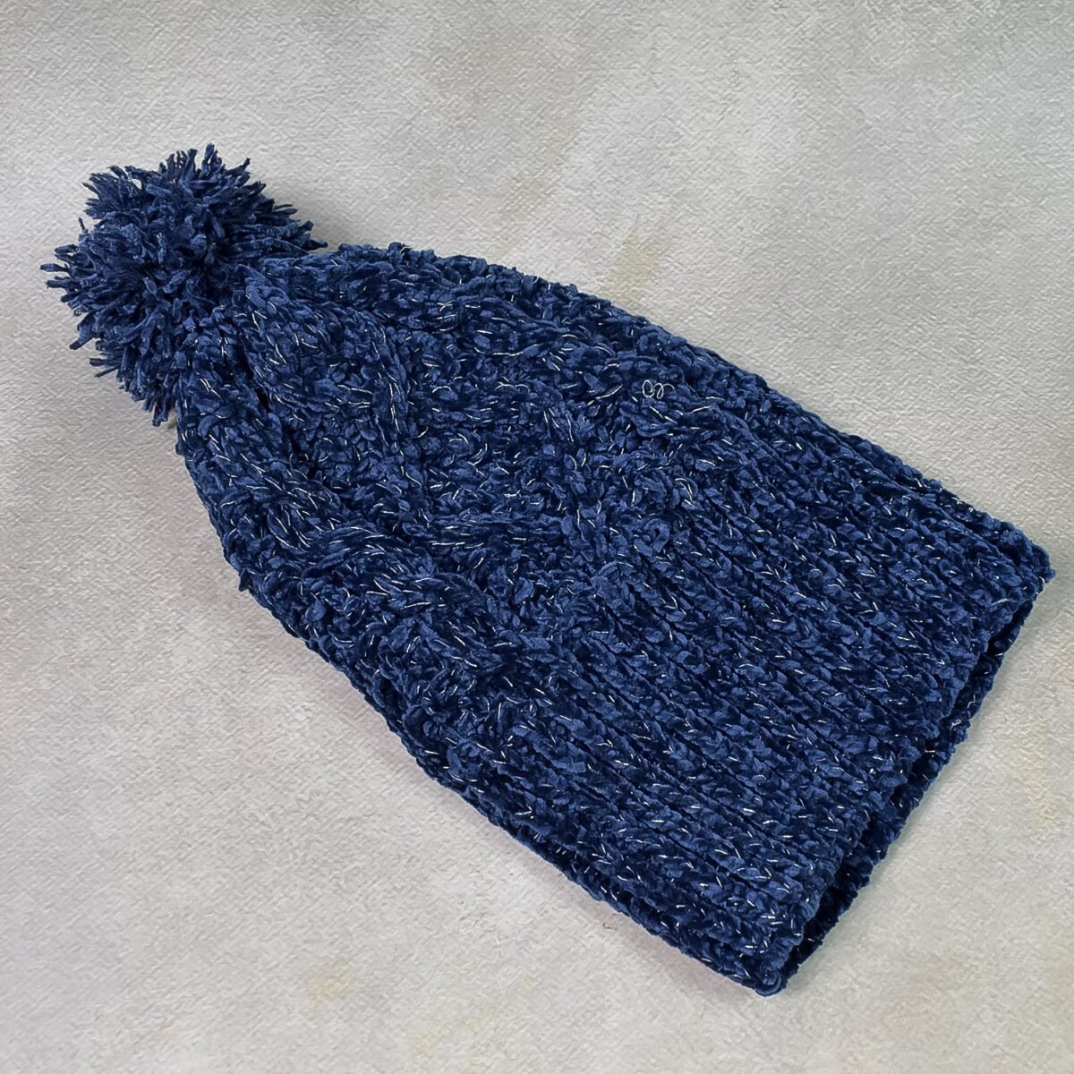 Cozy Comfort: Winter Cap for Girls (1pc) - Image 5