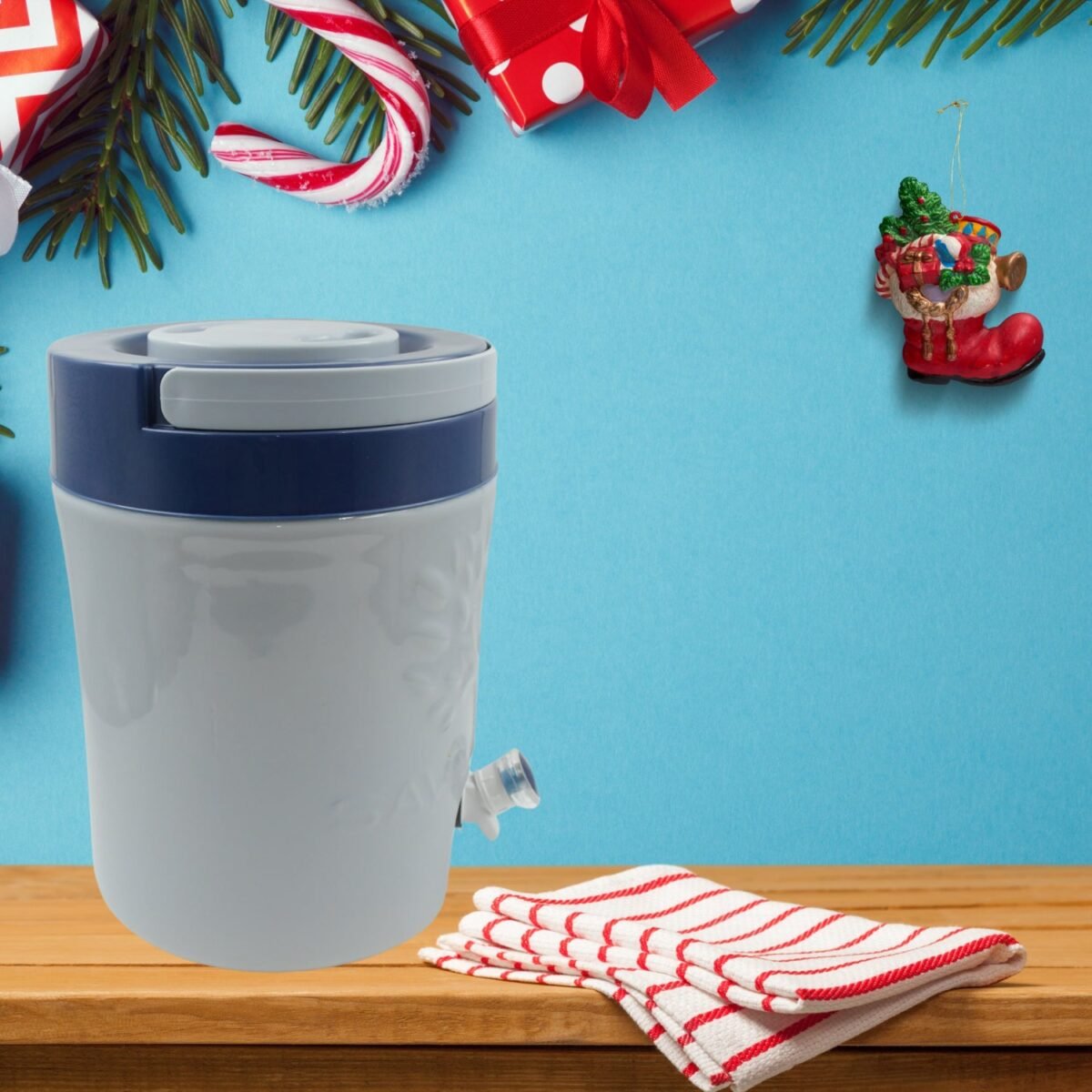 Insulated Water Jug with Tap (12000ml): Leakproof, Travel Cooler - Image 7