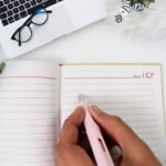 Fountain Blue Pen With 3 Refills (1 Set) - Image 6