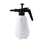 1.5L Heavy-Duty Plastic Pressure Spray Bottle with Adjustable Nozzle - Image 5