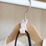 Plastic Clothes Hanger with Non-Slip Pad - Image 7