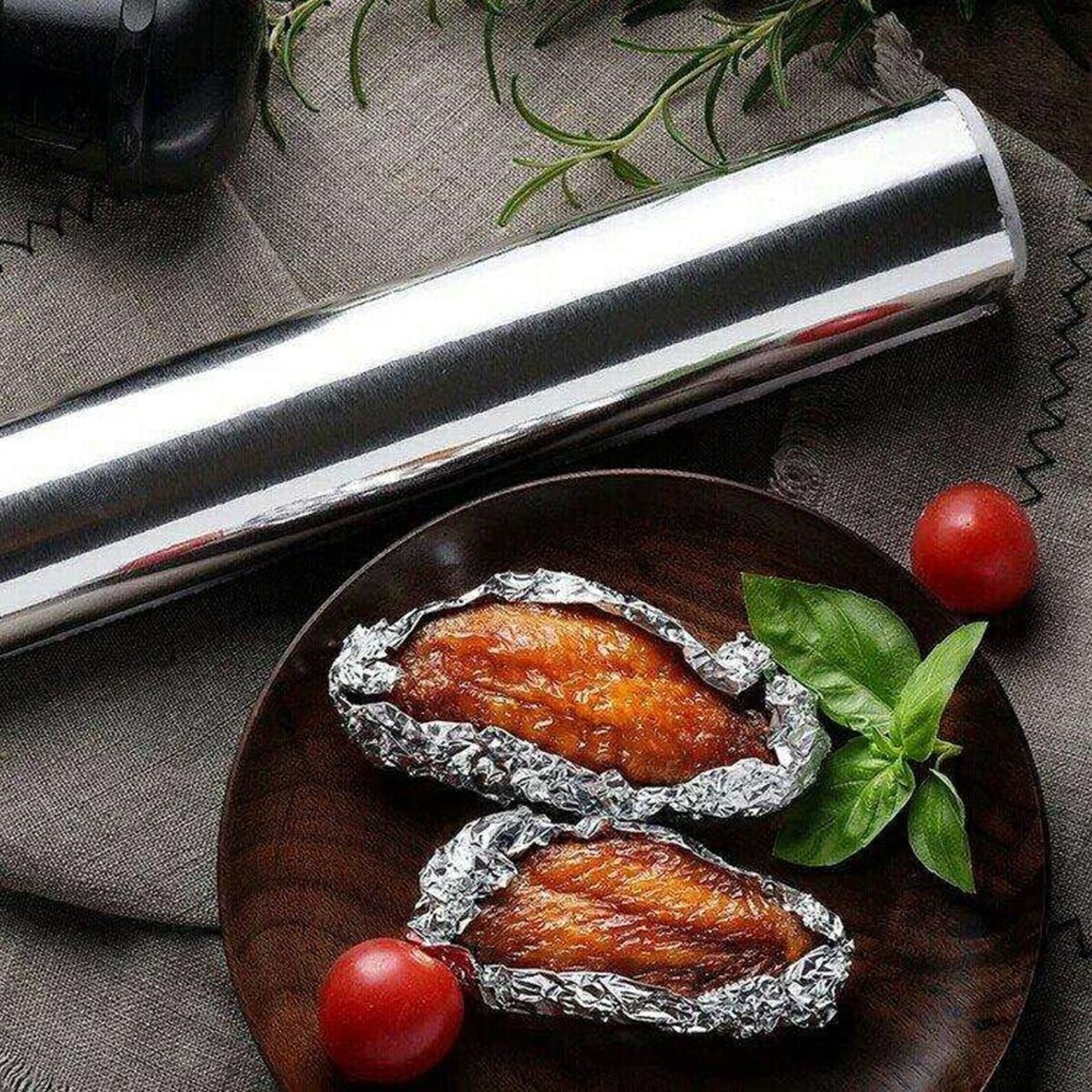 Aluminum Foil Roll Heavy Duty Non Stick Thick Aluminum Foil Sheet Baking Grilling Tool (5mX300mm) - Image 1