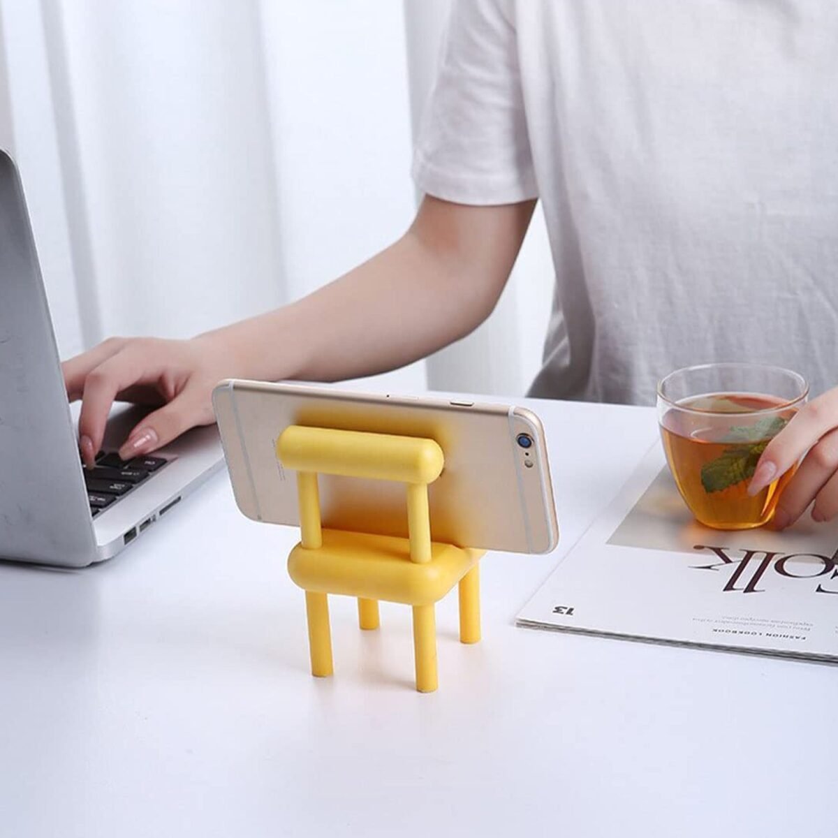 Mini Chair Phone Holder for All Mobile Phones (1 Pc) - Image 4
