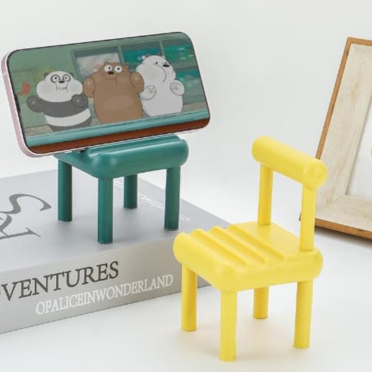Mini Chair Phone Holder for All Mobile Phones (1 Pc) - Image 1