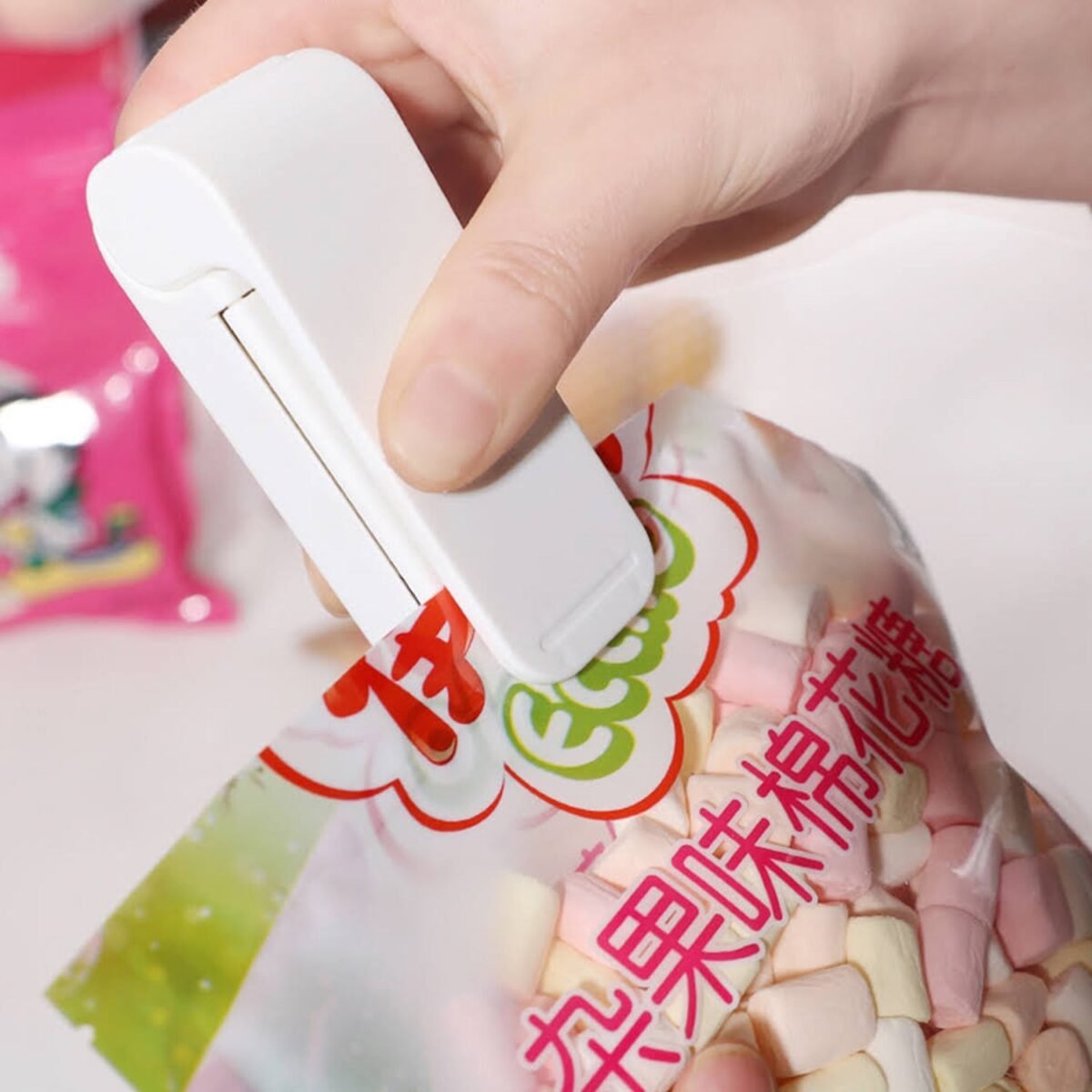 Mini Plastic Bag Sealer – Portable Heat Sealing Machine, Battery Operated (1 Pc) - Image 7