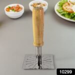 Kitchen Tools Wooden Handle Square Stainless Steel Potato Masher (1 Pc) - Image 2