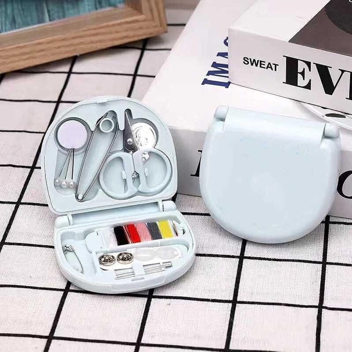 Mini Travel Sewing Kit for Beginners with Threads & Scissors - Image 5