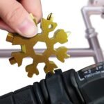 18-in-1 Snowflake Multi-Tool – Portable Bottle Opener, Screwdriver & Wrench - Image 3