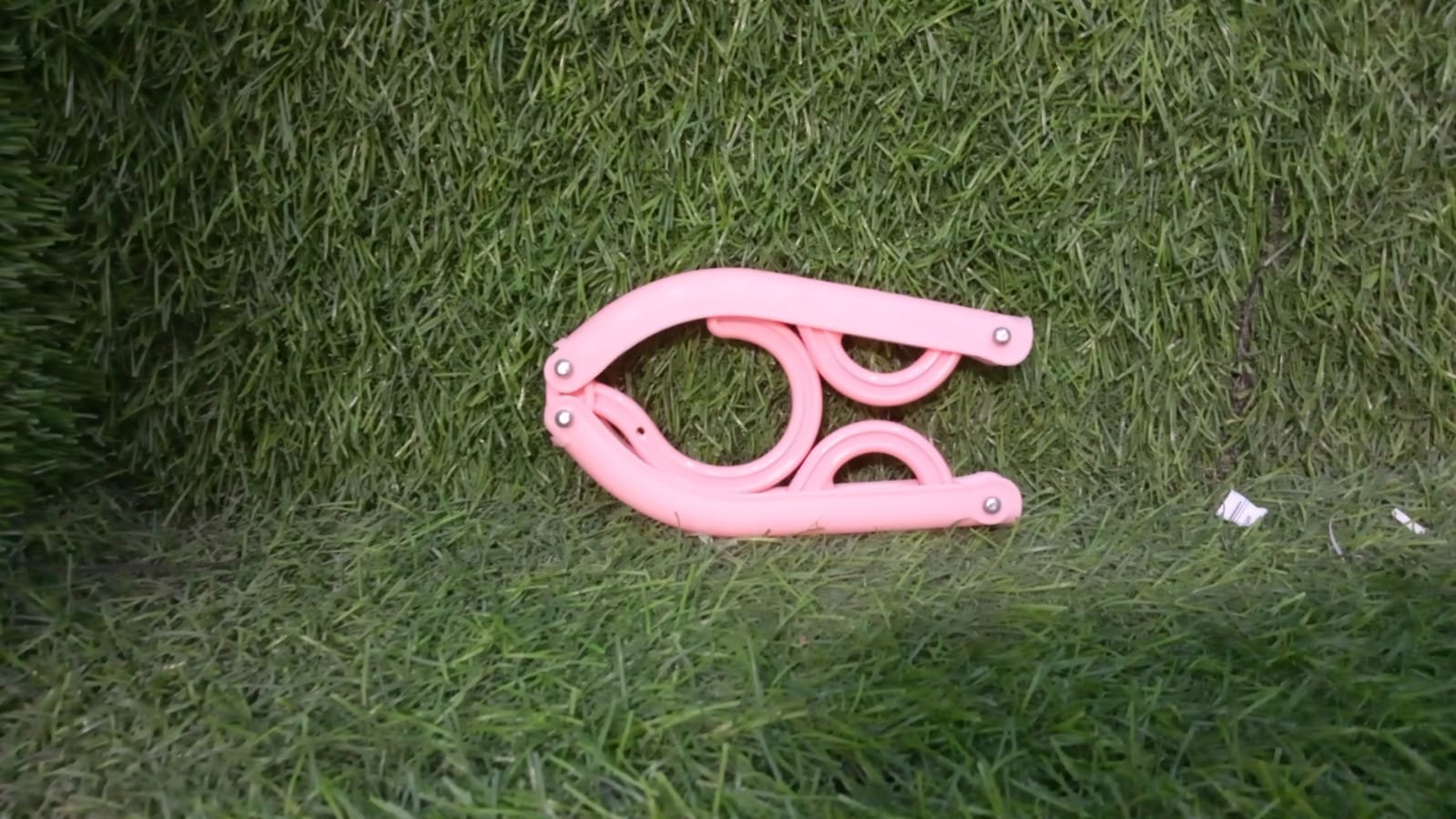 2d1dbfdd-7bae-493f-a127-b132a5179f18.jpg Travel Hangers – Portable Folding Clothes Drying Rack for All - Image 1