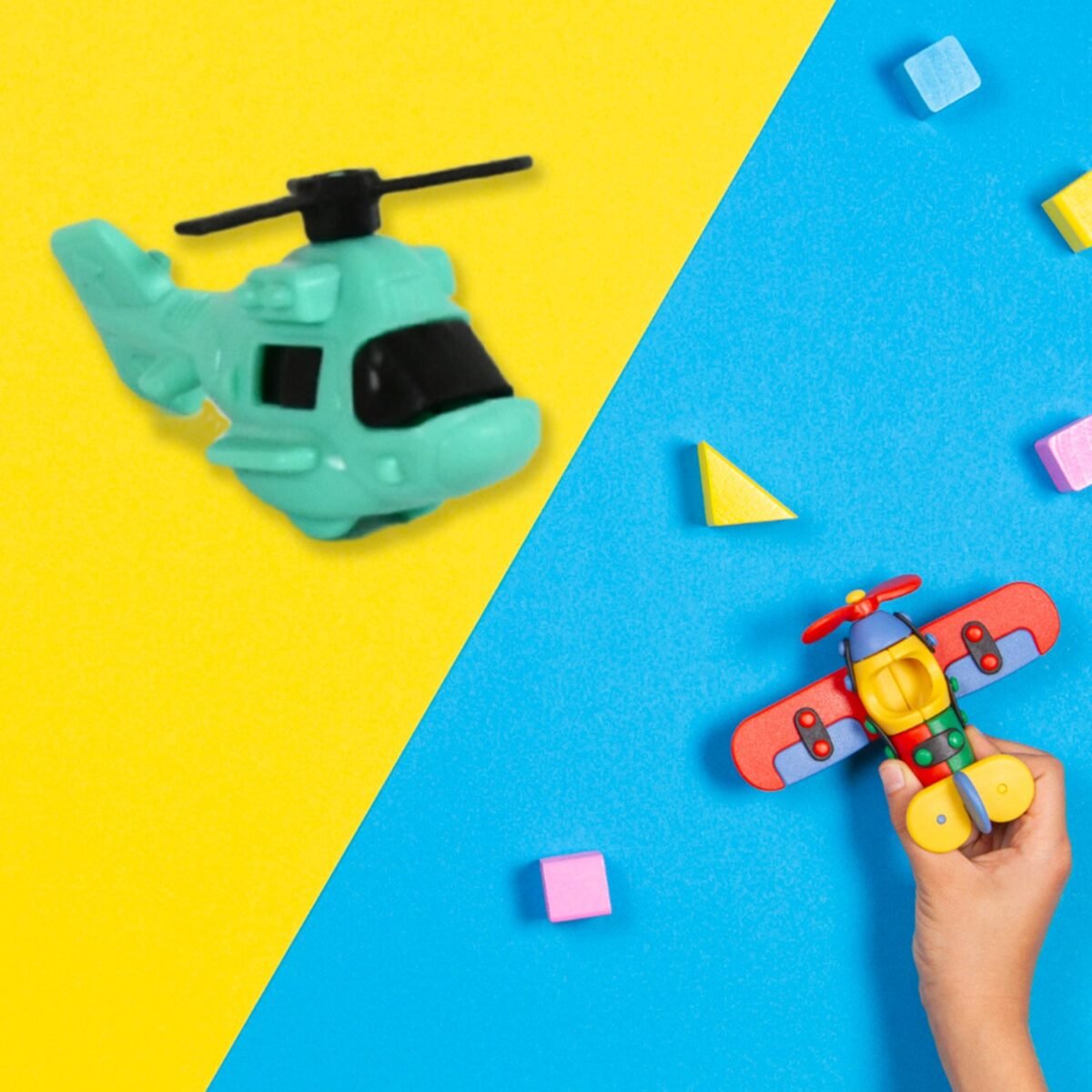 Small DIY Helicopter Toy, Small Kid's Toy, Rotating Tail  Wing DIY Helicopter (30 Pc Set) - Image 1