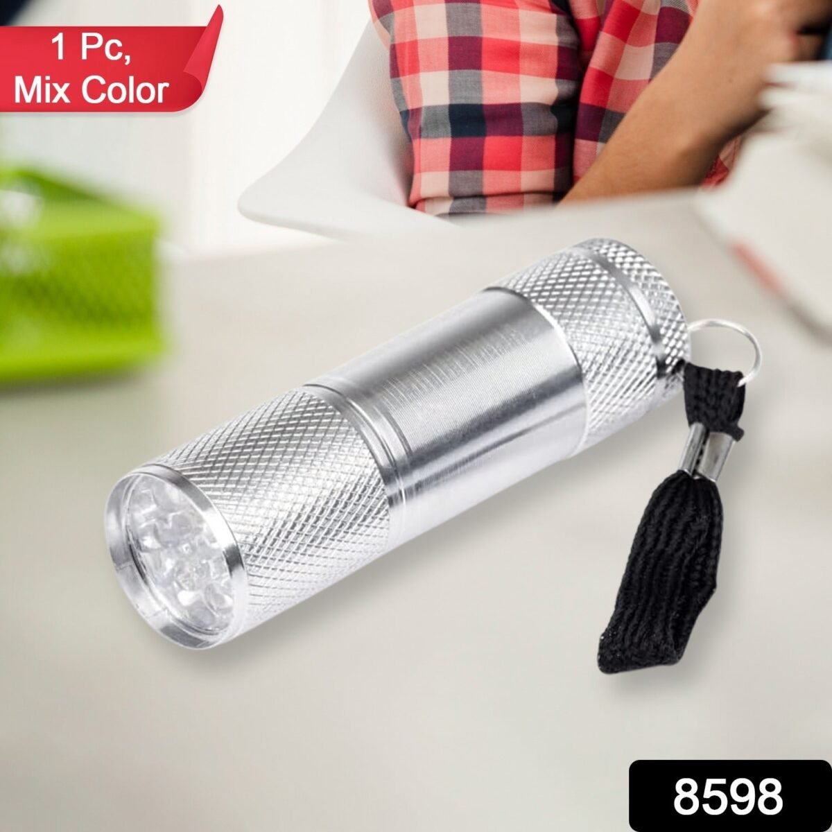 Portable Mini Torch, Super-Bright Mini 3 LED Bulb Pocket Torches - Small Keyring Torch Flashlight for Camping, Hiking, DIY, Travelling, Outdoors and More 3 Battery operated (Battery not included / 1 pc / Mix Color ) - Image 2