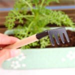 Kid's Garden Tools Set of 3 Pieces (Trowel, Shovel, Rake) - Image 7
