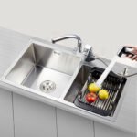 Stainless Steel Expandable Kitchen Sink Dish Drainer - Image 4