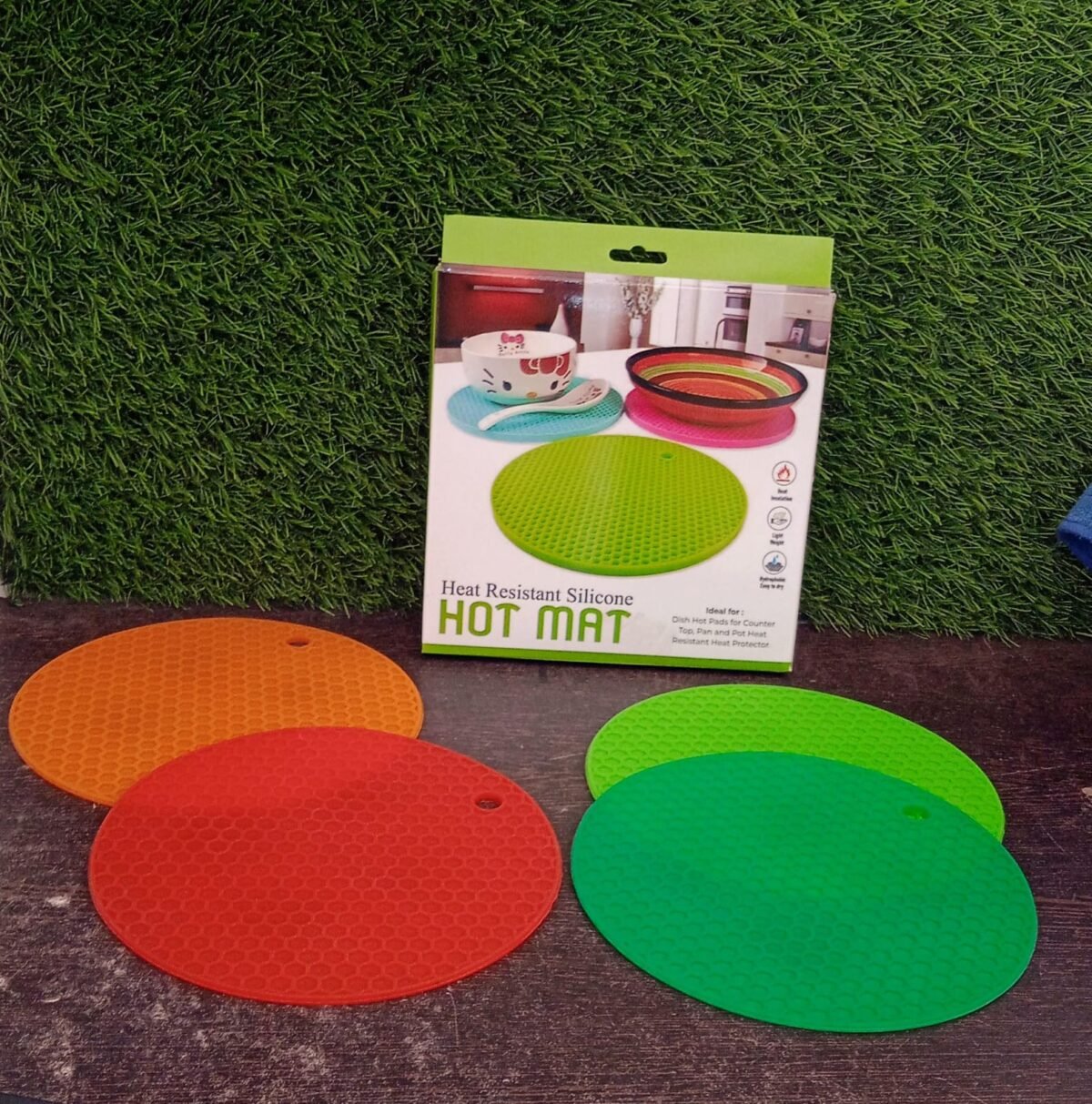 Silicon Hot Pot Mat Set - 4-Piece Heat-Resistant Trivets for Protecting Surfaces - Image 8