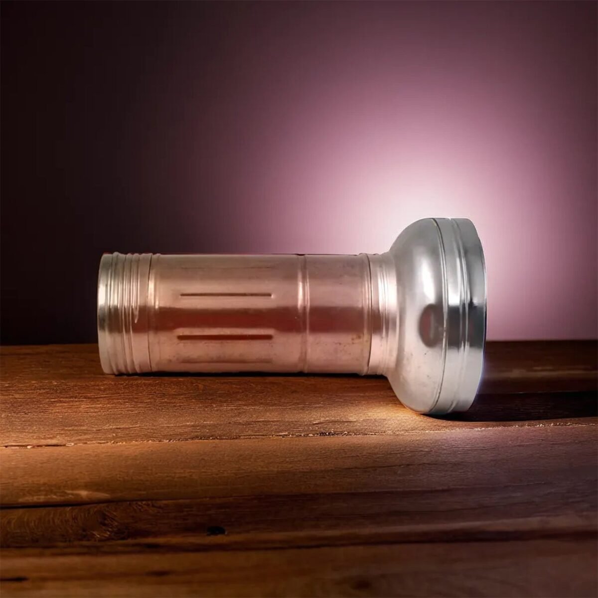 Nostalgic Flashlight,Flashlight Outdoor, Portable Nostalgic Simple Iron Outdoor Old-Fashioned Flashlight - Image 5