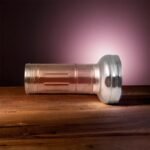 Nostalgic Flashlight,Flashlight Outdoor, Portable Nostalgic Simple Iron Outdoor Old-Fashioned Flashlight - Image 5