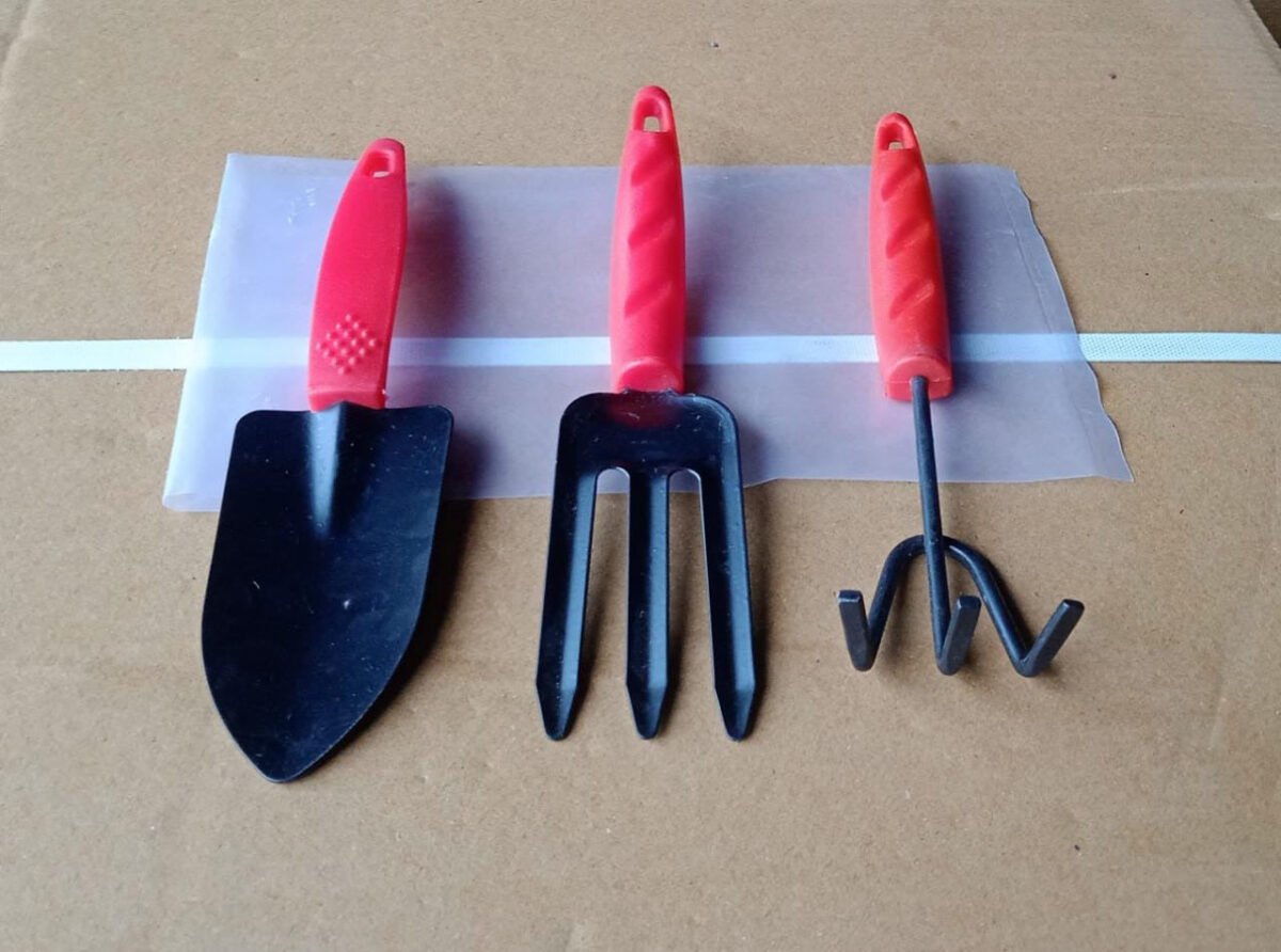 3pcs Small sized Hand Cultivator, Small Trowel, Garden Fork - Image 7