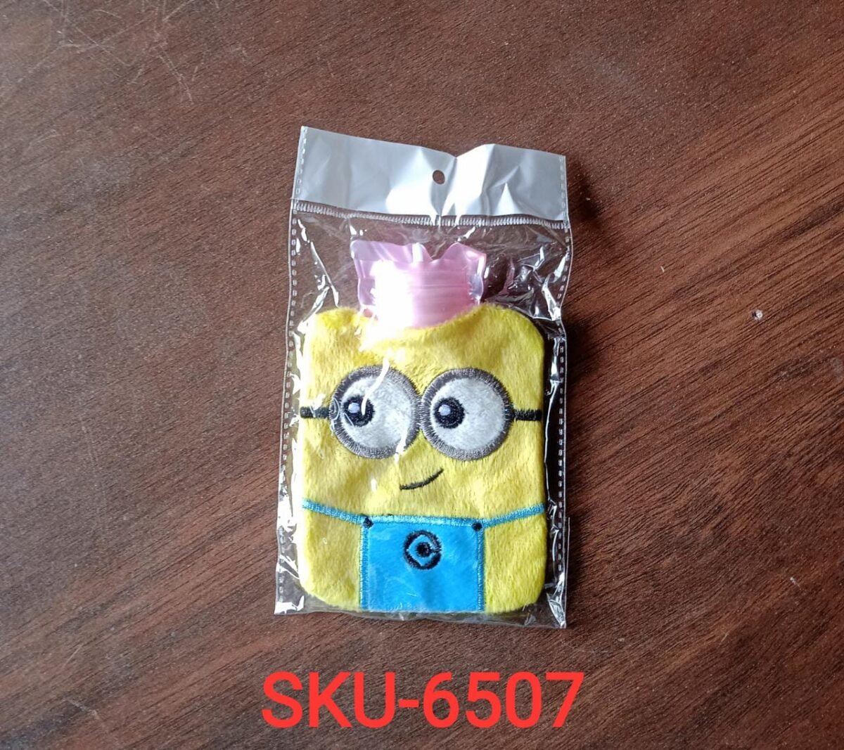Minions Hot Water Bag - 2-Eye Design with Cover for Pain Relief & Warming - Image 8