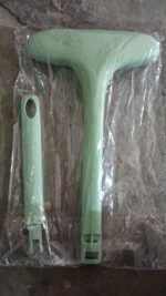 Window Screen Cleaning Brush With Extendable Handle (1 Pc) - Image 7